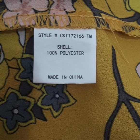 Mello Day Sz S Yellow Cottage Core Floral Babydoll Blouse - Picture 8 of 8